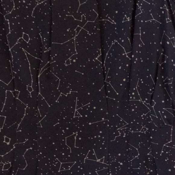 Rare Anthropologie Maeve Constellation Silk Peplum Stary top XS/0 - Picture 3 of 6